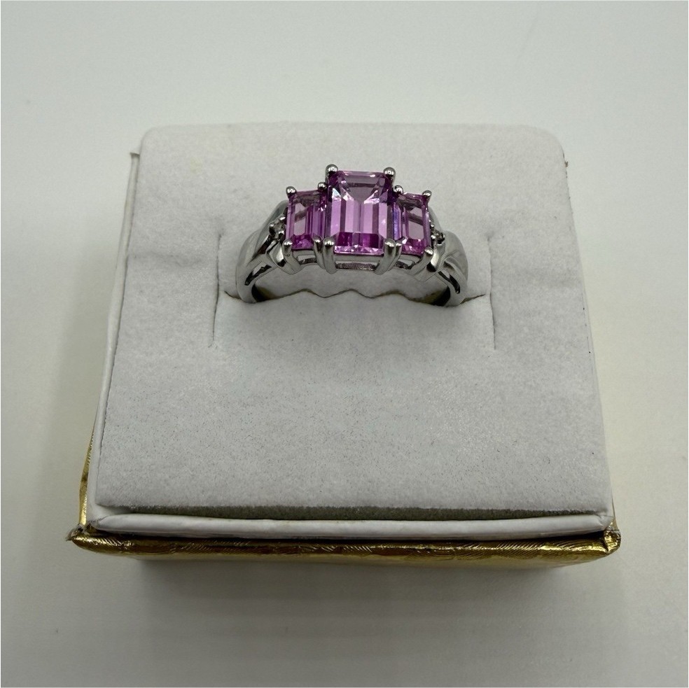 10K White Gold Pink Sapphire Ring 3 Stone Emerald Cut Weight (2.16g) SIZE 6