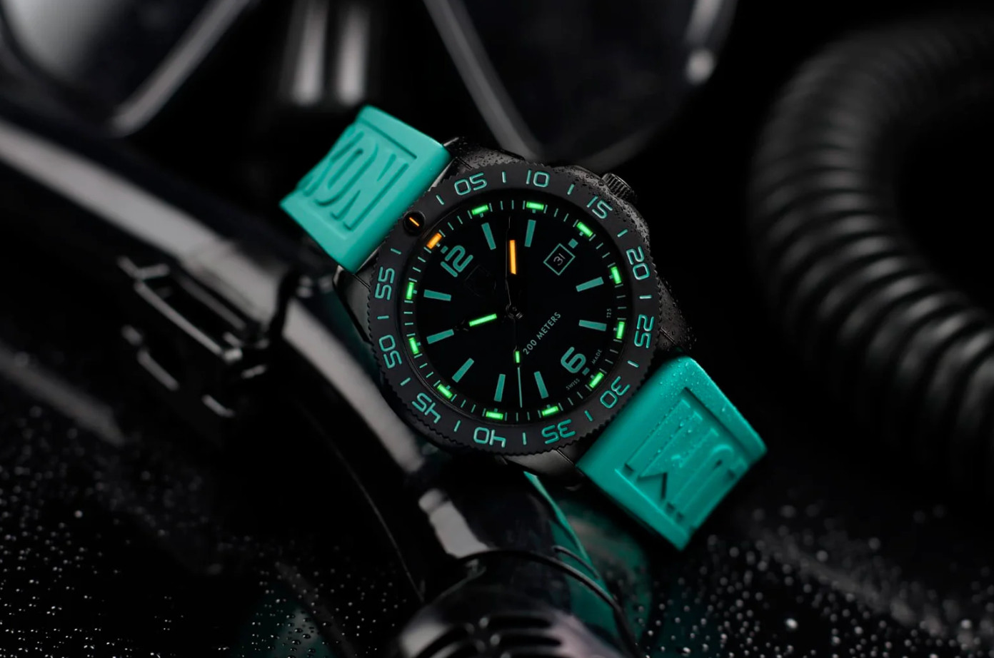Luminox Pacific Diver Teal Limited Edition XS.3124.N.SET Swiss Dive Watch 44mm