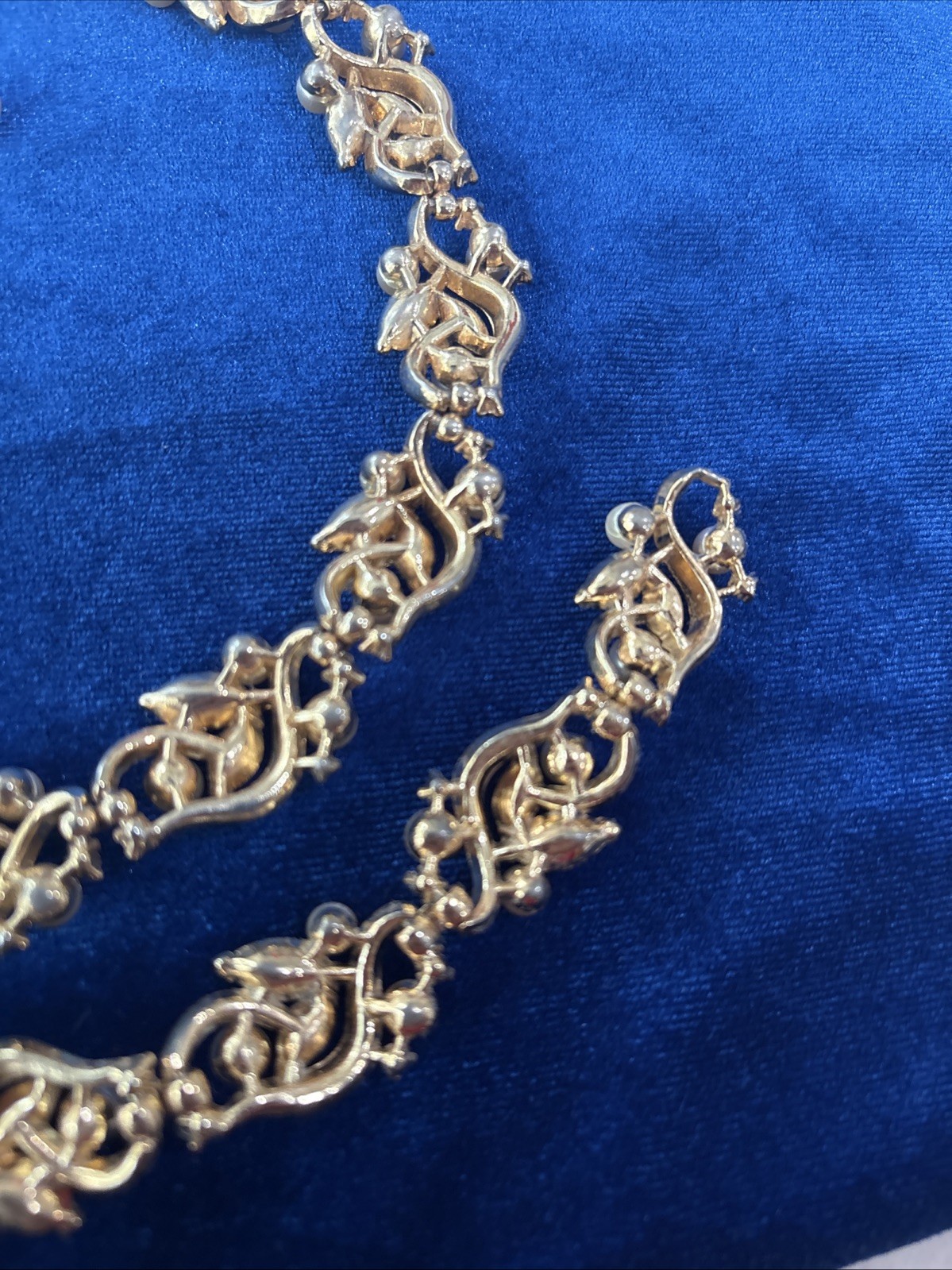 Vintage Midcentury Jewelry Set Signed Trifari. Goldtone, Faux Pearl & Rhinestone