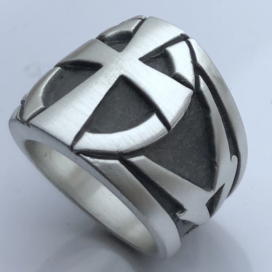 MJG STERLING SILVER KNIGHTS TEMPLAR RING- LIGHTNING SIDES. 35 GRAMS. HARLEY. 11+