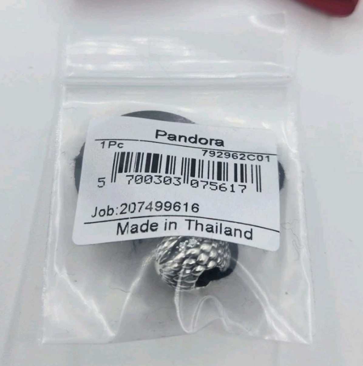100% Authentic Pandora Game of Thrones The Dragon Egg Charm 792962C01