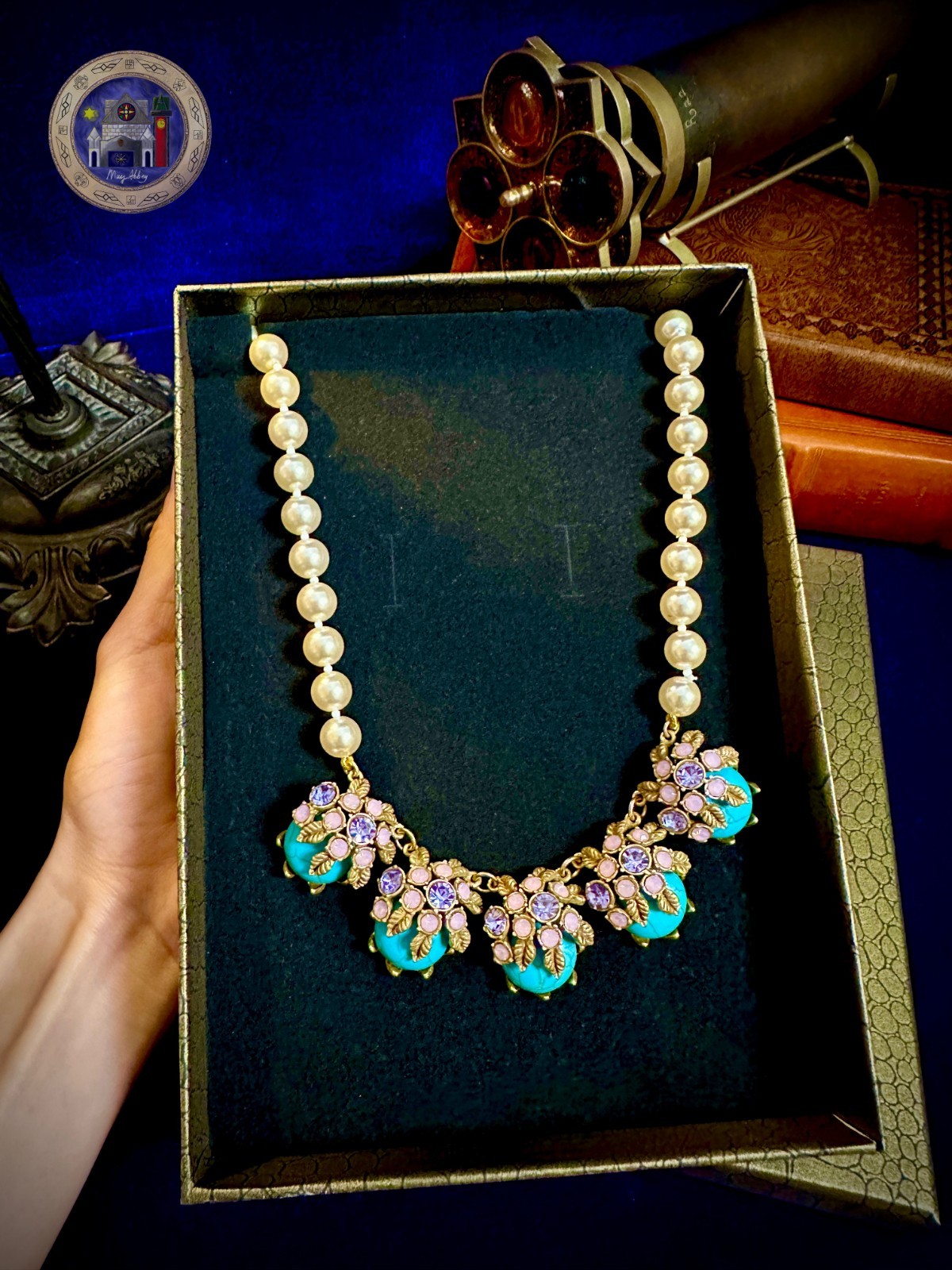 Sea Green Pearl Beaded Floral Vintage Style Necklace Antique Brass Tone
