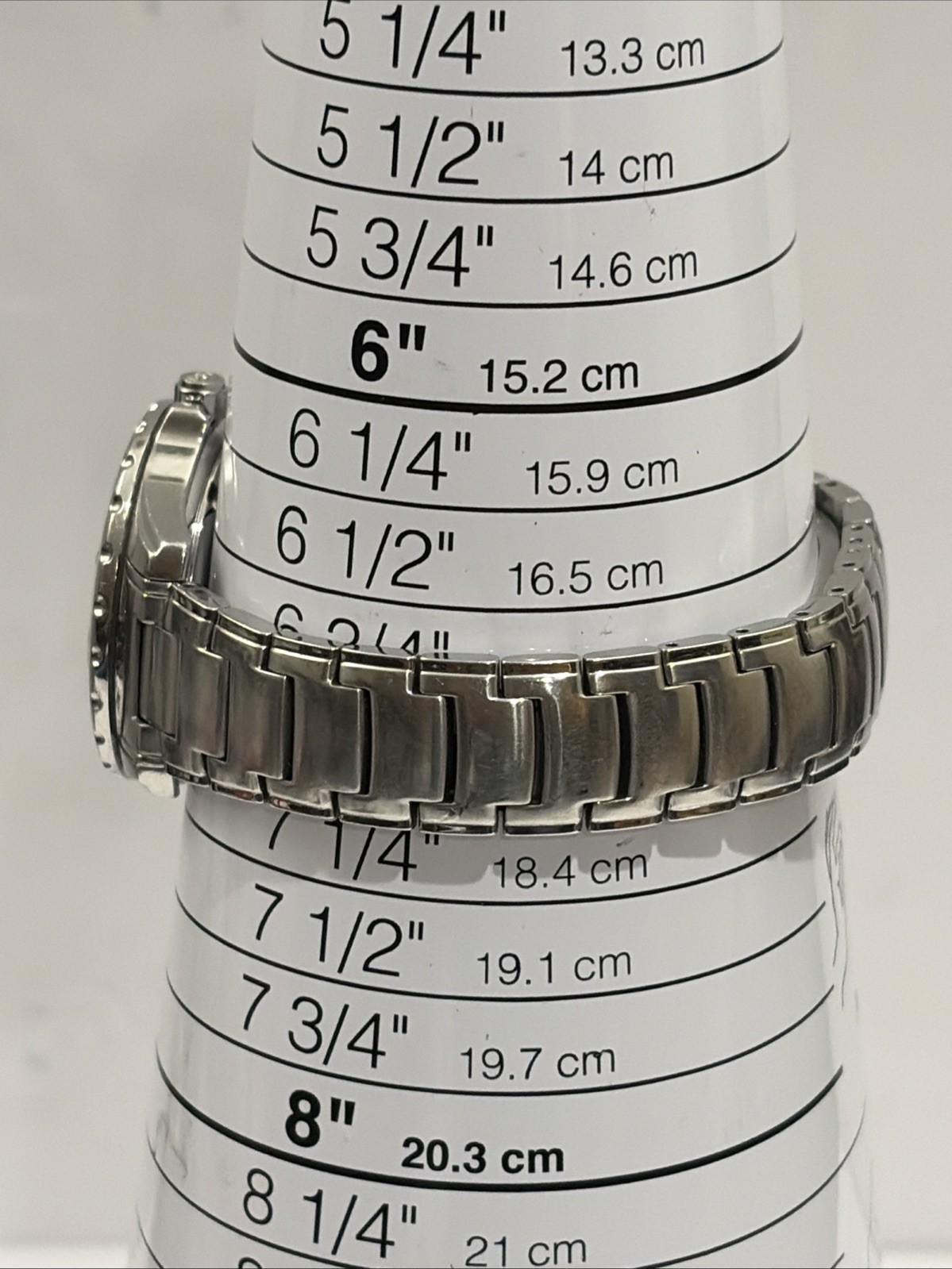 Wenger Swiss Military Women Silver Dial Quartz 100m Dive Watch W/ New Battery!