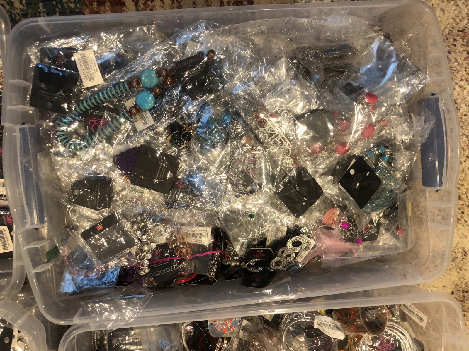 Paparazzi Jewelry – Lot of 100 – $90 (SEE DETAILS BELOW)
