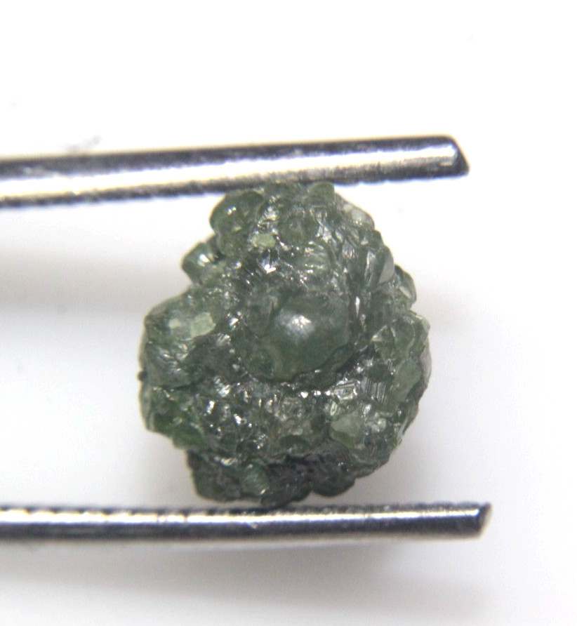 3.90CTS/1 PIECE REAL RAW UNCUT GREEN ROUGH DIAMOND 10.10×8.40×6.45 MM