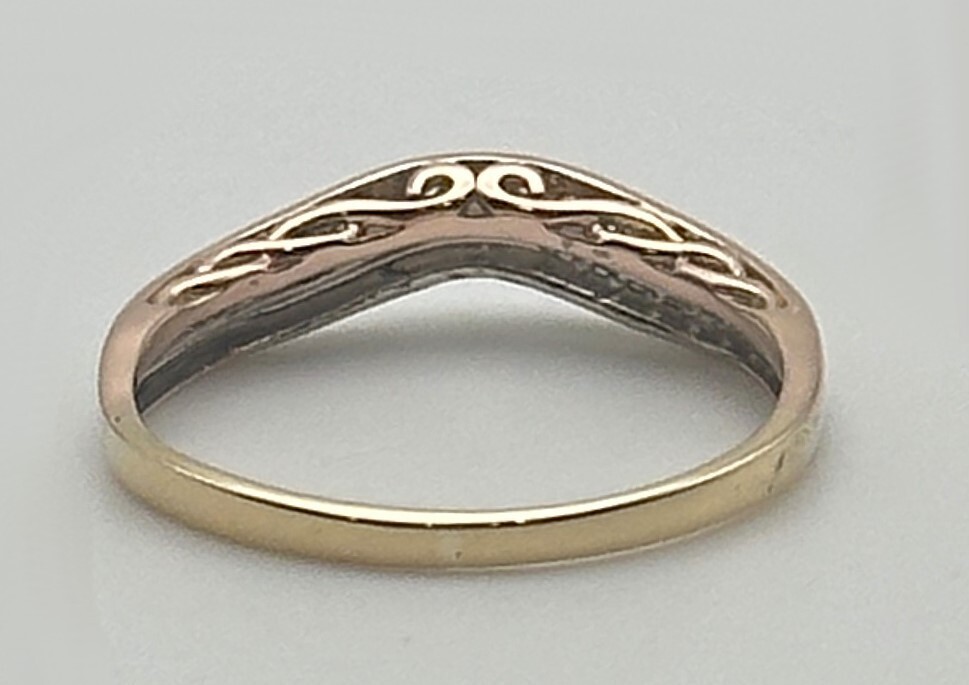 14k Two Toned Rose / White Gold Ring with 0.20cts of Diamonds Size: 8.25