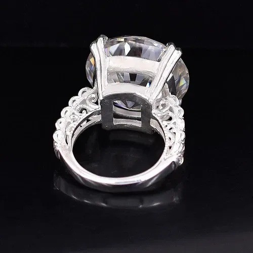 RARE 50 Ct Certified Round White Diamond Ring With Accents No Tariff