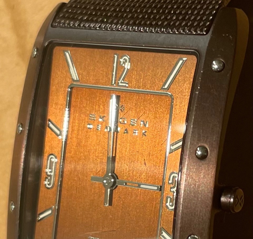 Skagen Titanium Tank Brown mesh, new batt. ultra-thin square case 338LTMD 3 atm