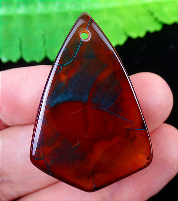 39x27x5mm Brown And Green Dragon Veins Agate Shield Pendant Bead EA84259