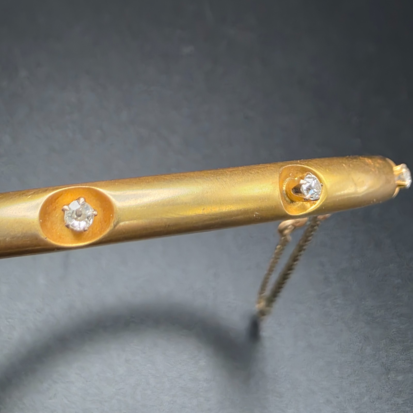 Antique Victorian 14K Gold Belcher Set Hinged Bangle Bracelet. Estate Find 7.69g