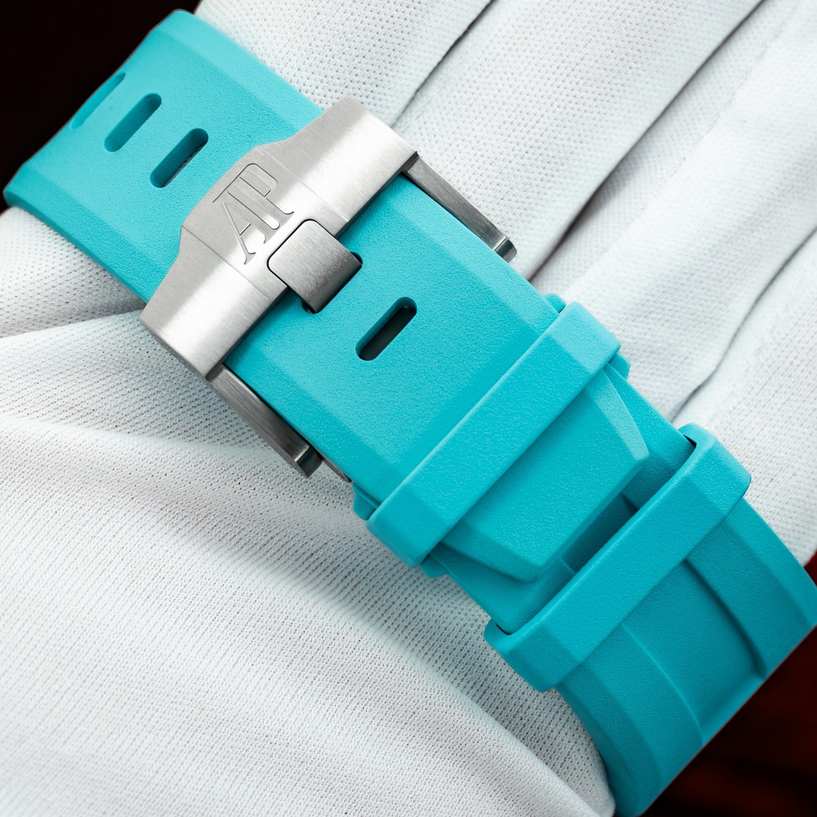 Audemars Piguet Royal Oak Offshore Diver Turquoise 42mm 15720ST.OO.A355CA.01