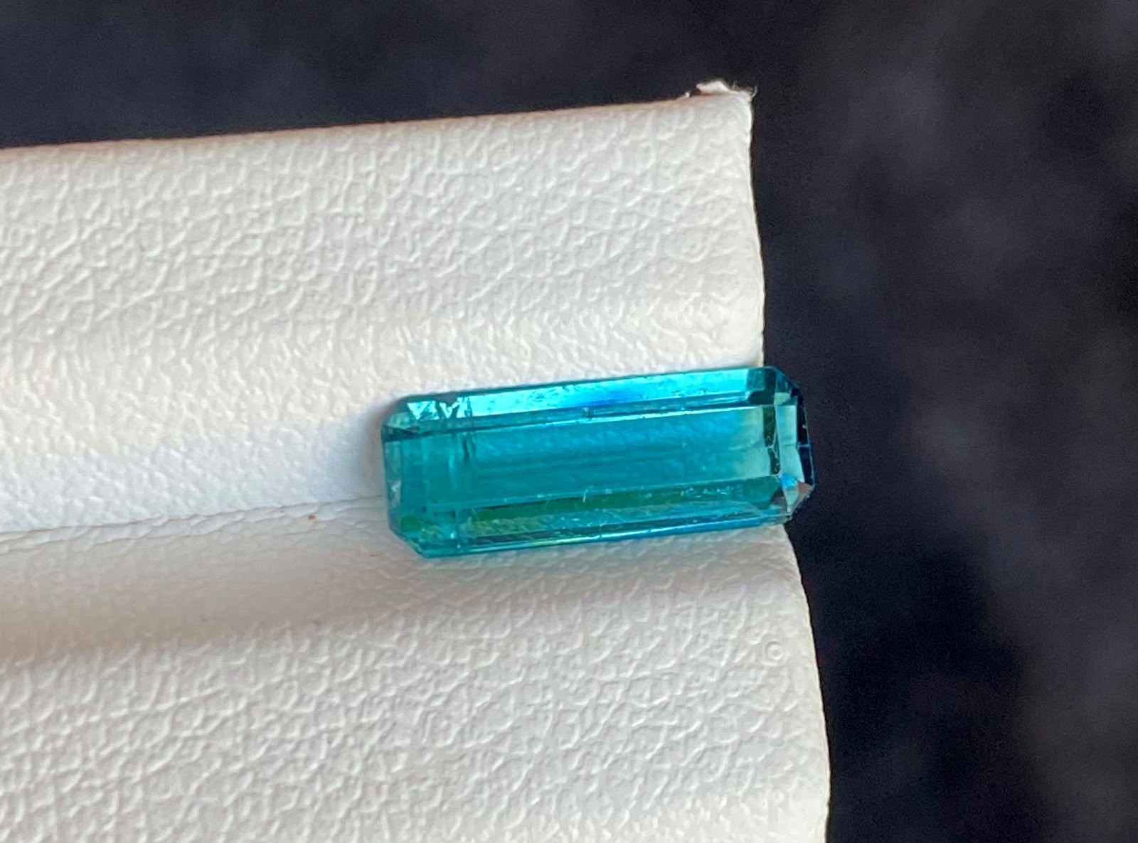 1.65 Carats Top Quality Indicolite Tourmaline Losse Gemstone Afghanistan.