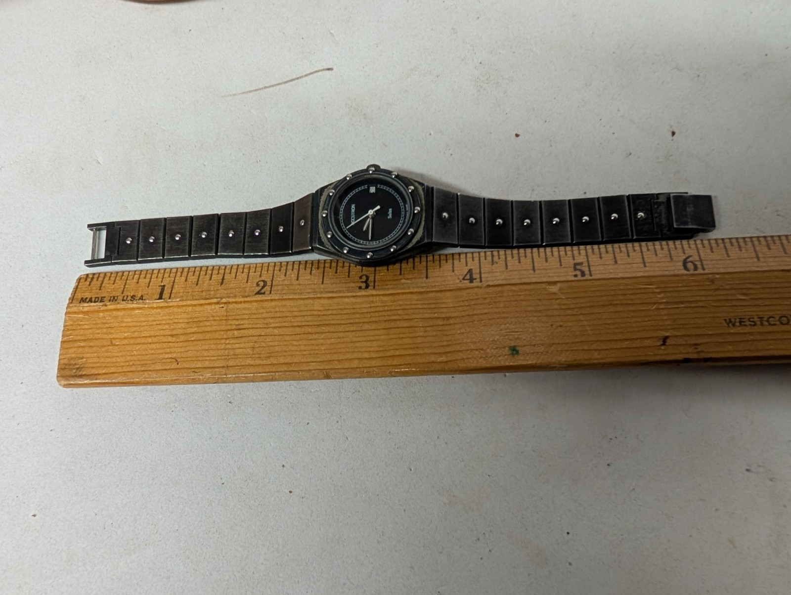 Vintage Accutron Swiss Quartz Wristwatch- New Battery-Watch Keeping Time