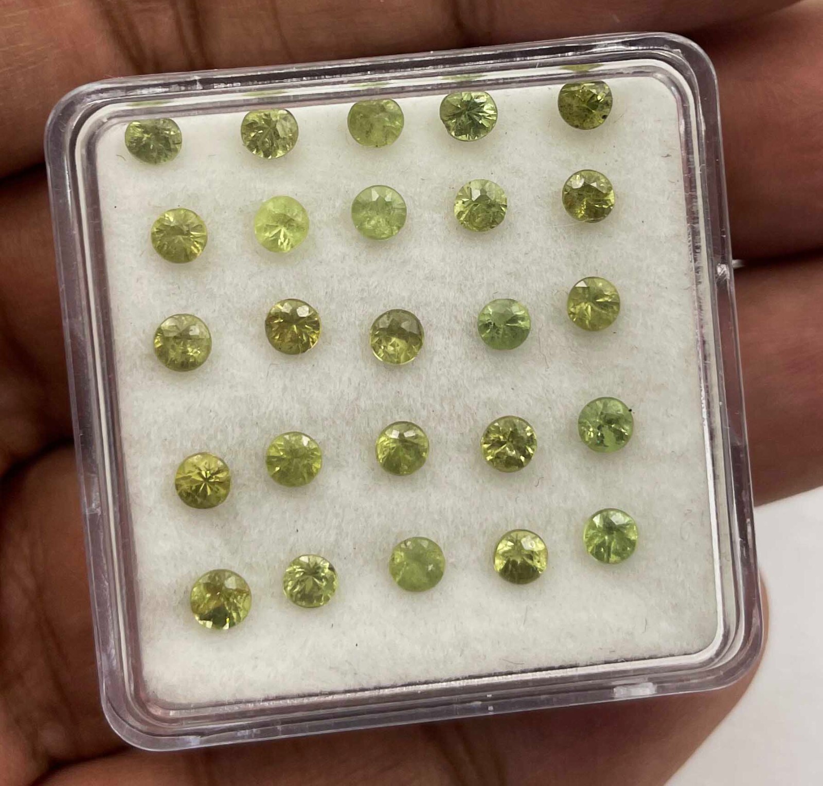 2.50 CT Natural Demantoid Garnet Round Cut Loose Gemstone Lot 18 Pcs 3 MM