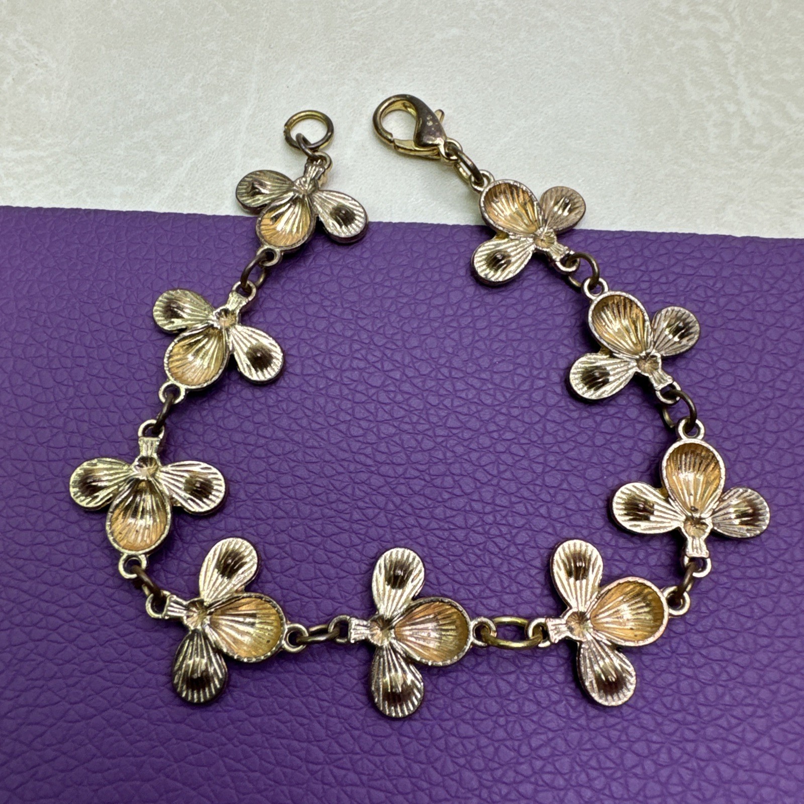 Bees Chain Bracelet Gold Tone Rhinestone Wings Black Enamel Lobster Clasp 7.5″