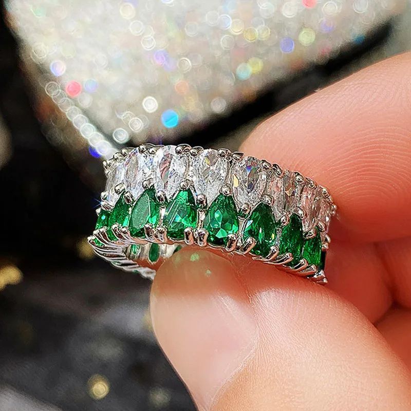 Women Cubic Zirconia Ring Green Crystal Rings Party Lady Engagement Jewelry 1Pc