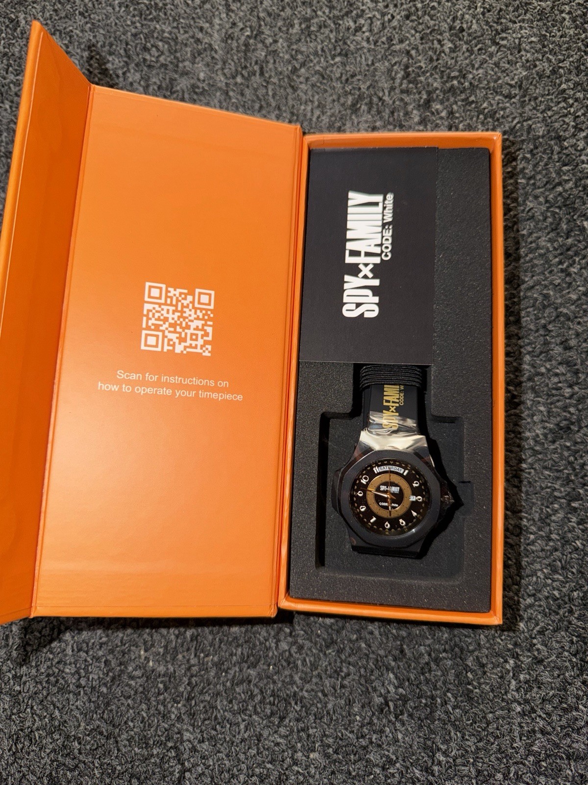 MSTR Spy x Family CODE: White Quartz Analog 12-Hour Wristwatch w/ Box