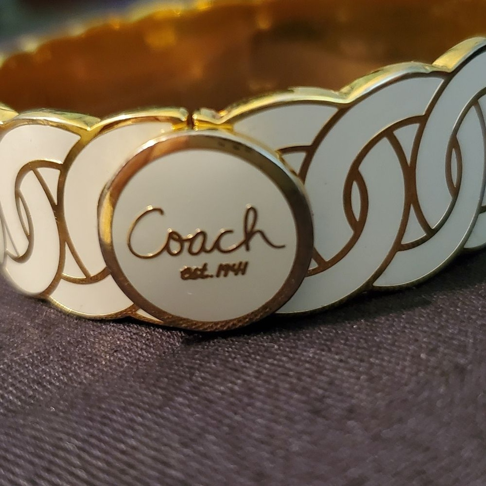 Coach Cream & Gold Signature C Jacquard Hinged Bangle Enameled Bracelet 7″