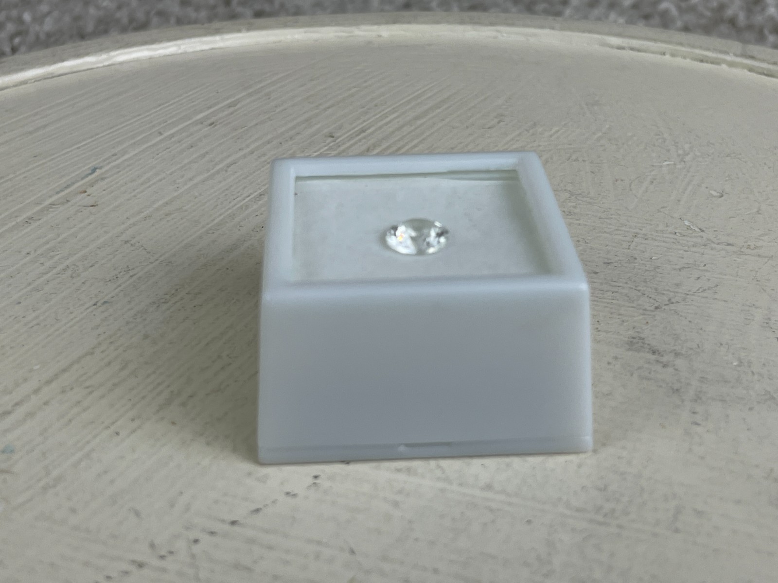 2.50 Carat 8MM Round Diamond White YAG Yttrium Aluminum Garnet Faceted Gemstone