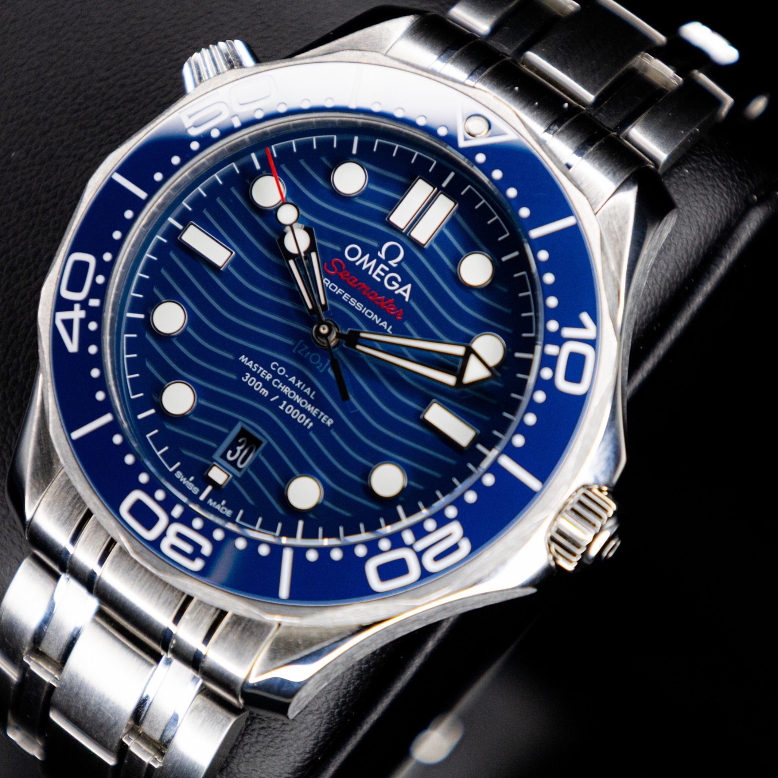 Omega Seamaster Diver 300M 210.30.42.20.03.001 Full Set Box Papers