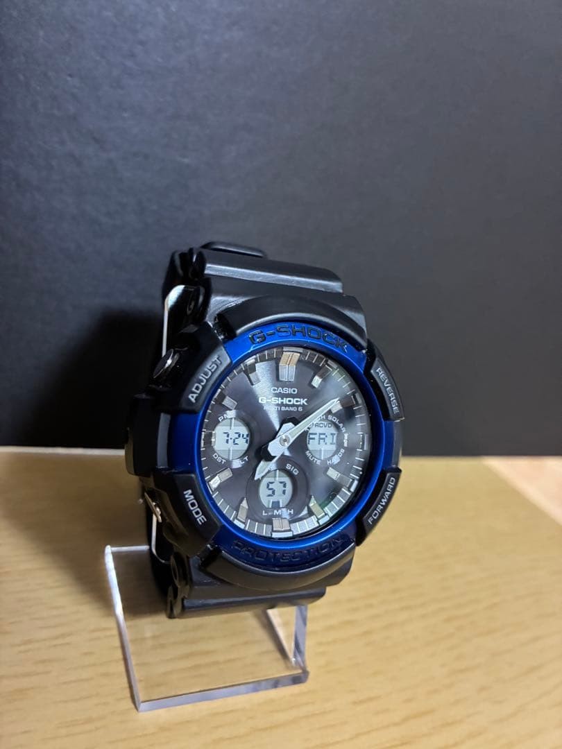List price: 30,000 yen CASIO G-SHOCK GAW-100B Radio-controlled solar watch Casio