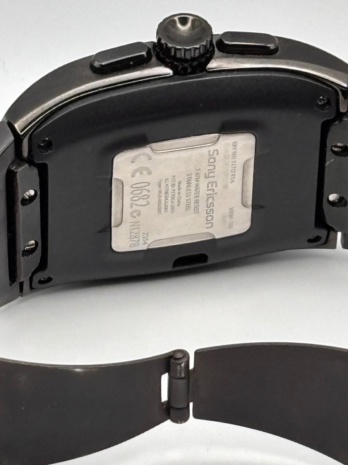 Sony Ericsson MBW-150 Black Bluetooth Smart Watch OLED Rare Collector Fully Work