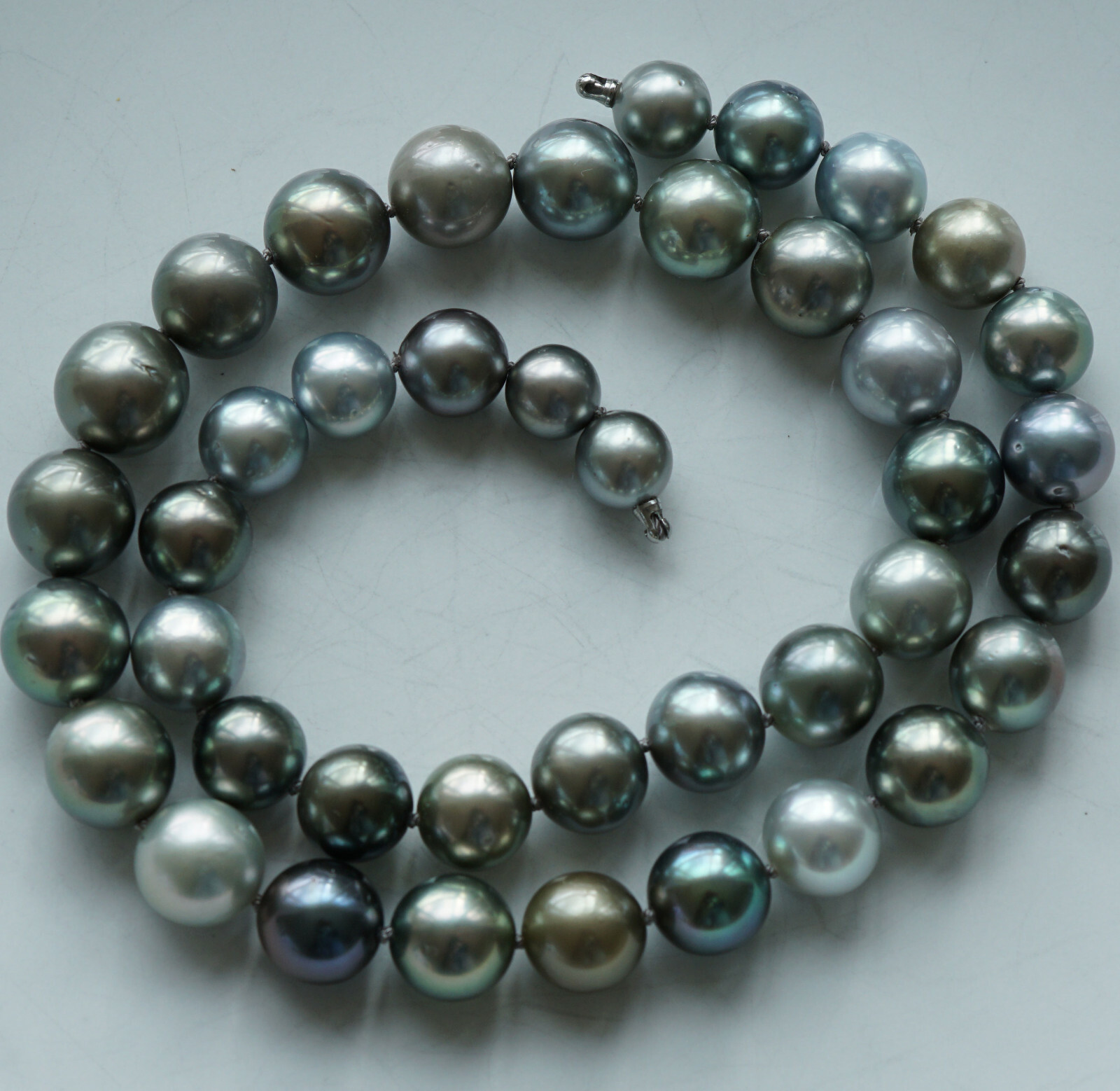 Tahitian Cultured Pearl Necklace 9-11mm 45.5cm Multicolor AA Wow Quality