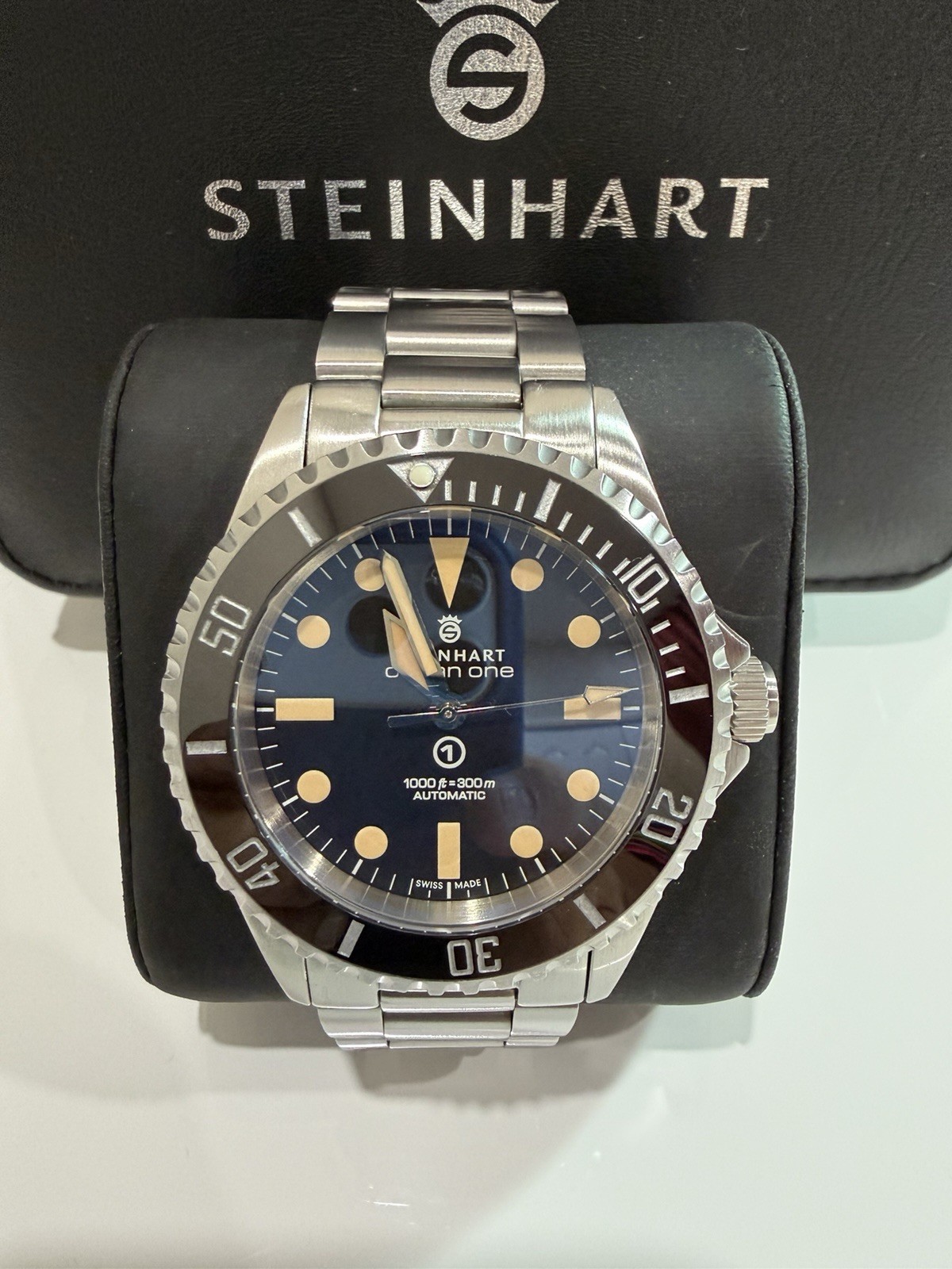 STEINHART OCEAN ONE 39MM Diver 300m Black DIal Automatic Fullset Watch Men