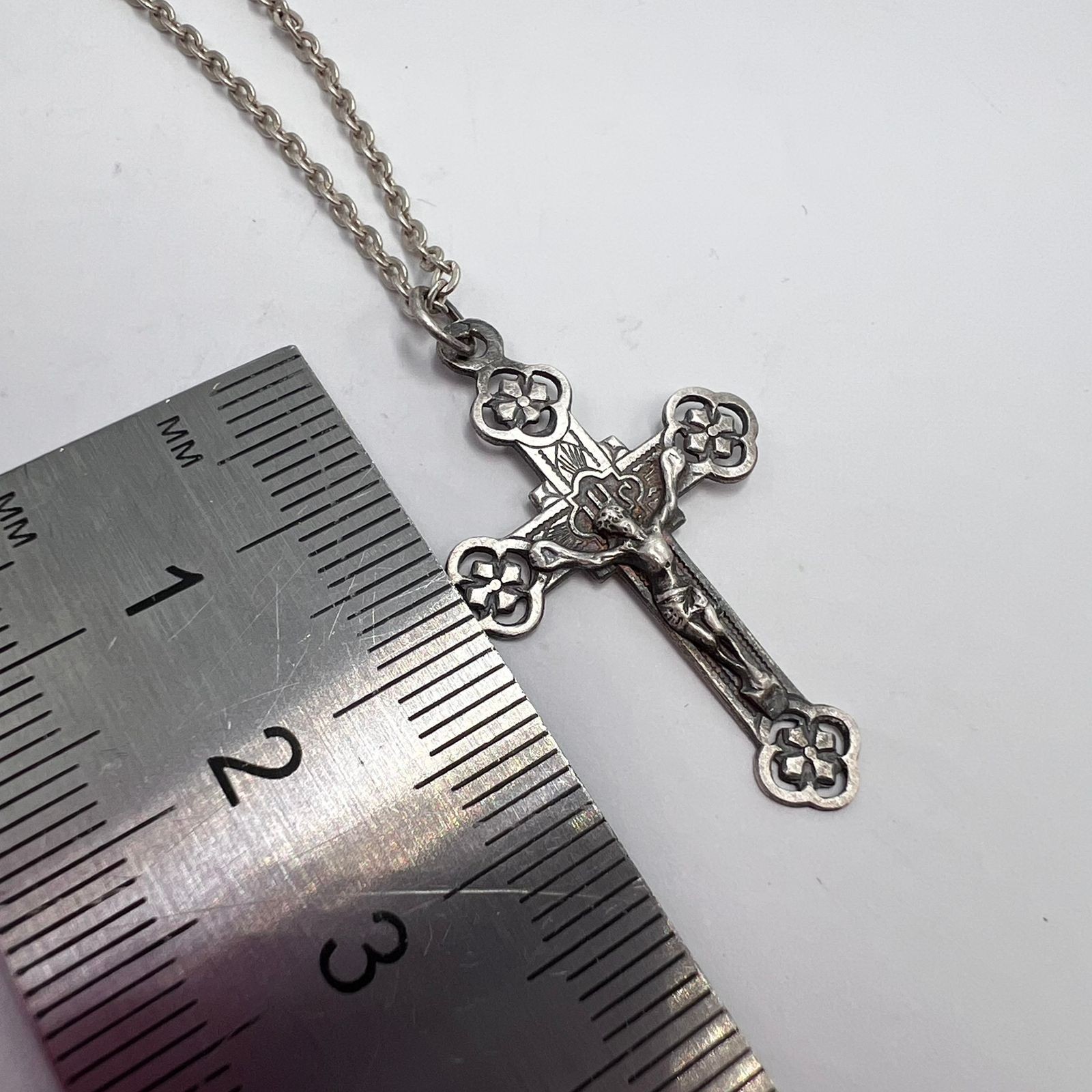 Vintage French 800 Silver Crucifix Cross Pendant w/ Chain Marked 38cm Religious