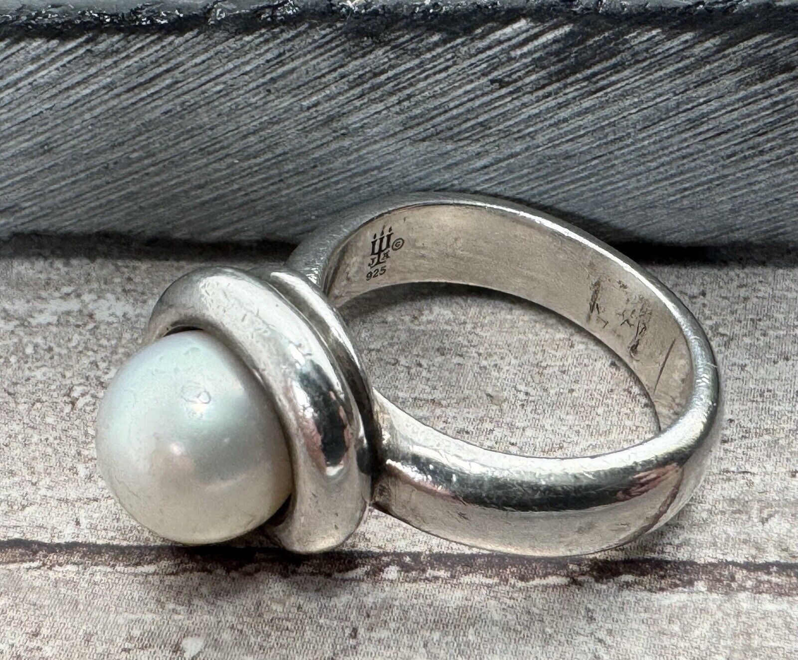 Retired James Avery 925 White Pearl Wrap Ring 8.4 Grams ~ Sz 4.25