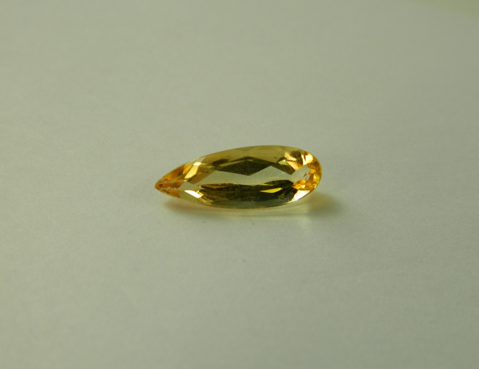 Imperial Topaz 2.26 Ct Clarity IF Pear Cut Natural Golden Brazil I071