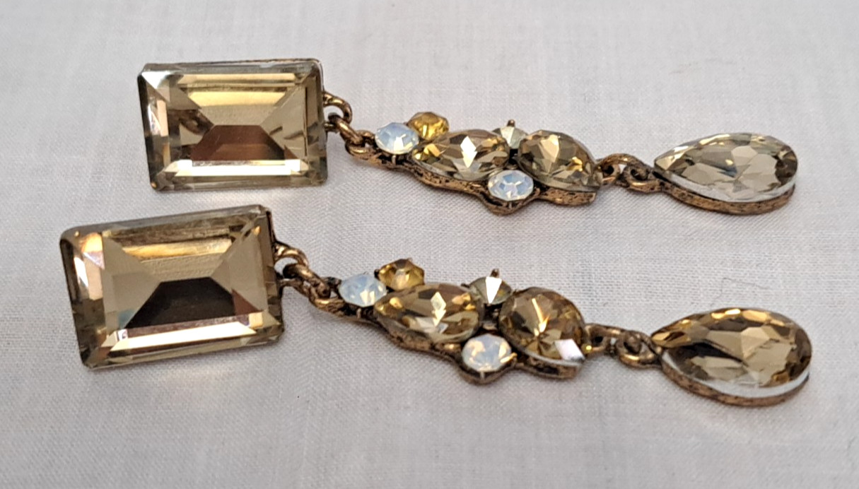 Jim Ball Crystal Gem Rectangle Pear Dangle Drop Earrings Champagne Prom Night