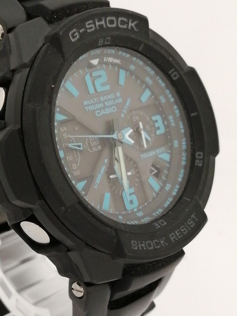 G SHOCK GRAVITY MASTER Radio Solar Model GW 3000BD