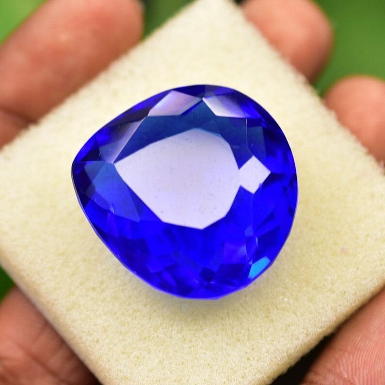 Natural Blue Tanzanite 89.56 Ct Pear Cut Jewelry Making Stone AAA