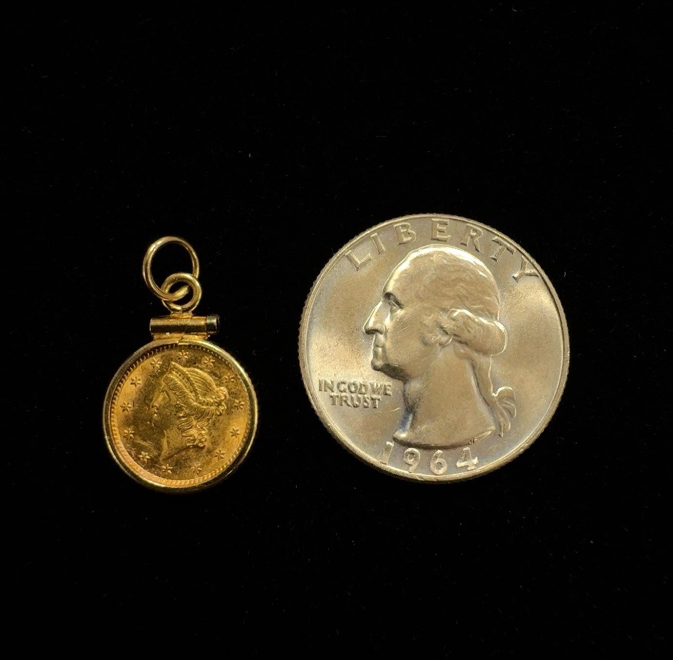 1853 US $1 Gold Liberty Head Coin in 14k Yellow Gold Coin Edge Bezel Pendant