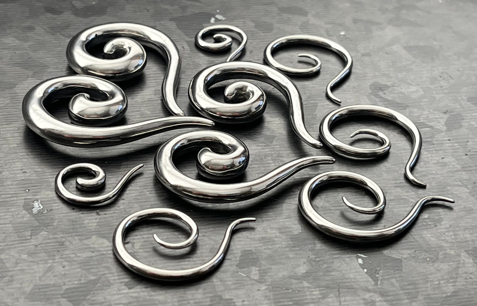 PAIR 316L Surgical Steel Spiral Hanging Tapers Expanders Plugs Body Jewelry