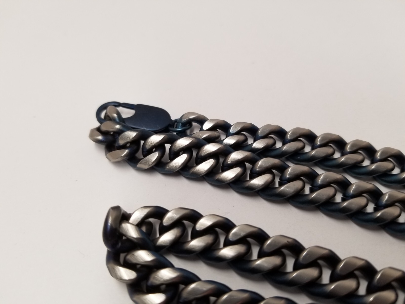 LYNX Gradient Blue & Silver Tone Stainless Steel Curb Chain 24″ Necklace