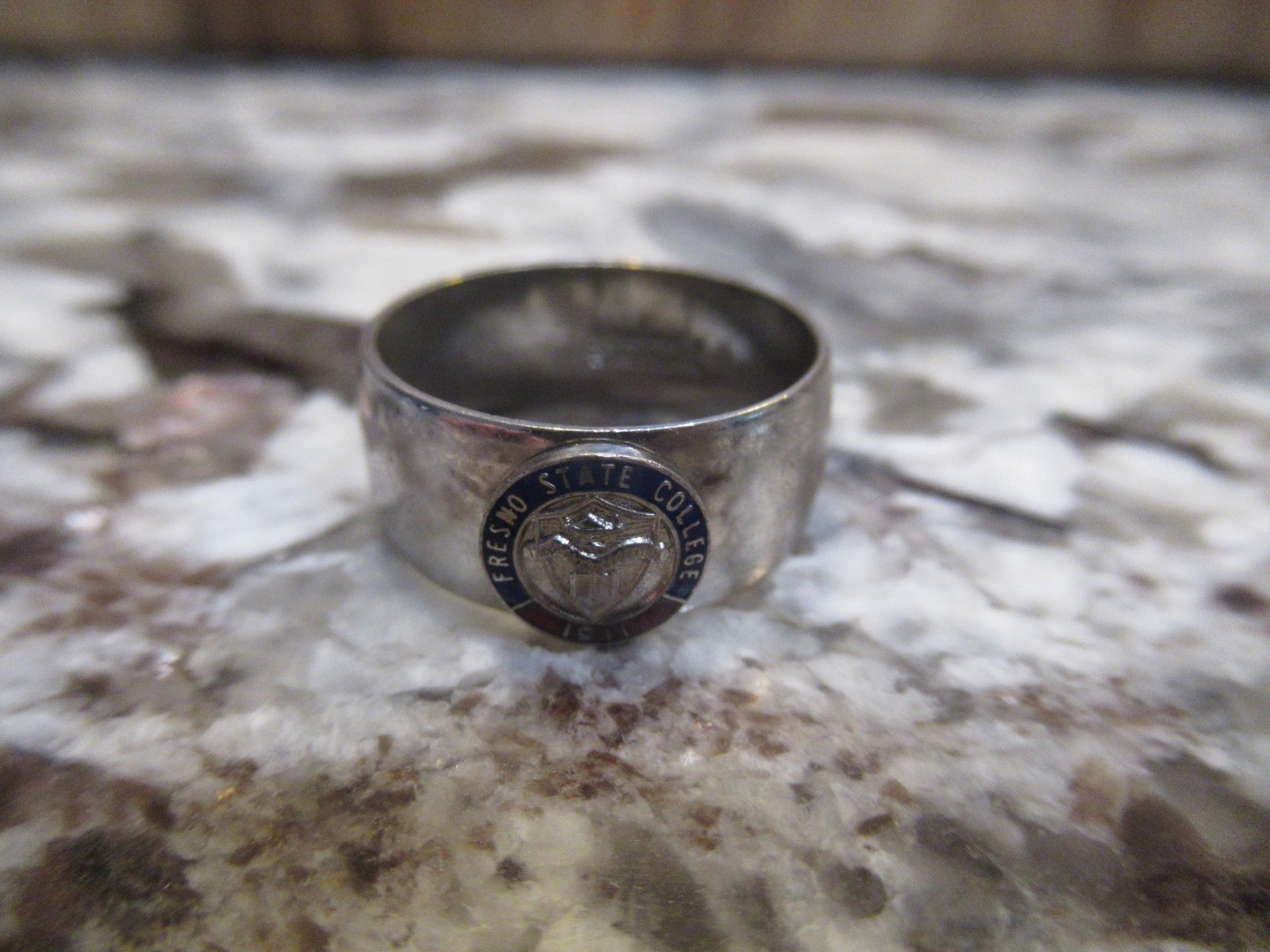 FRESNO STATE COLLEGE Kinney Sterling Class Ring- Size 9 Vintage 5.7g