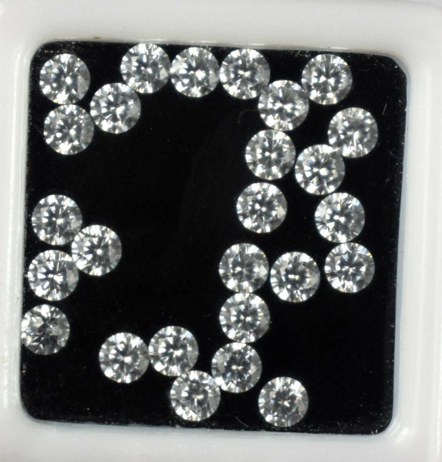 Natural White Sapphire 25 Pcs Round Gemstone 6.25 Ct/3 mm Lot AGI Certified EE35