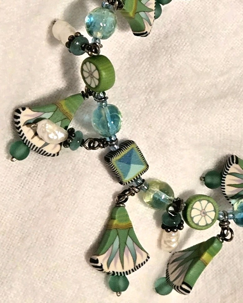 ​Designer Boho Chic Green Millefiori & Pearl Dangle Charm Toggle Bracelet