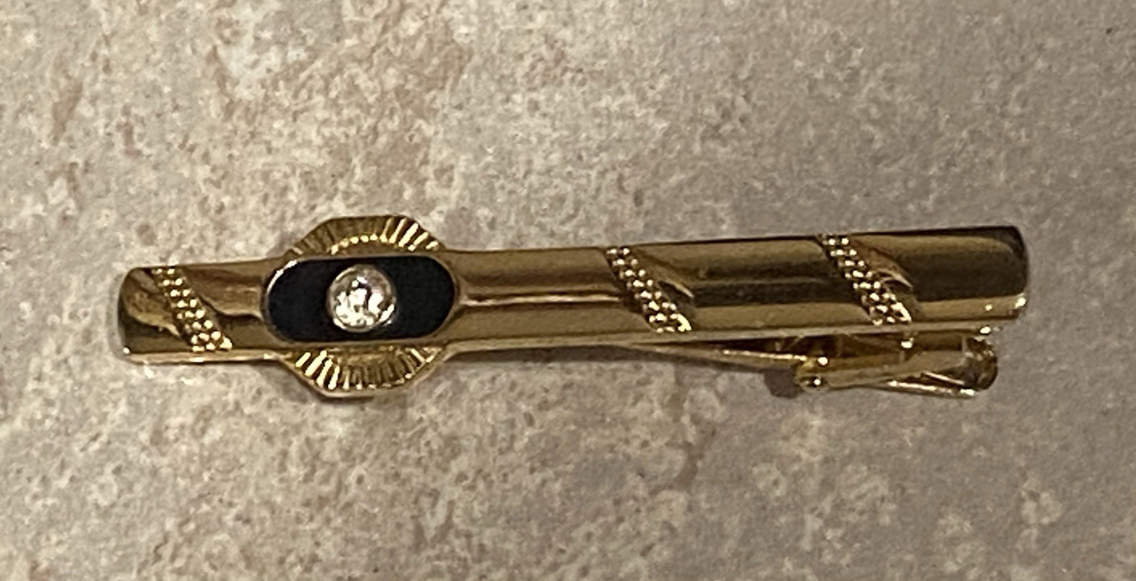 Men’s Vintage Special Occasion Gold Tone 2 1/2” Tie Clip Clasp Bar with Sparkle