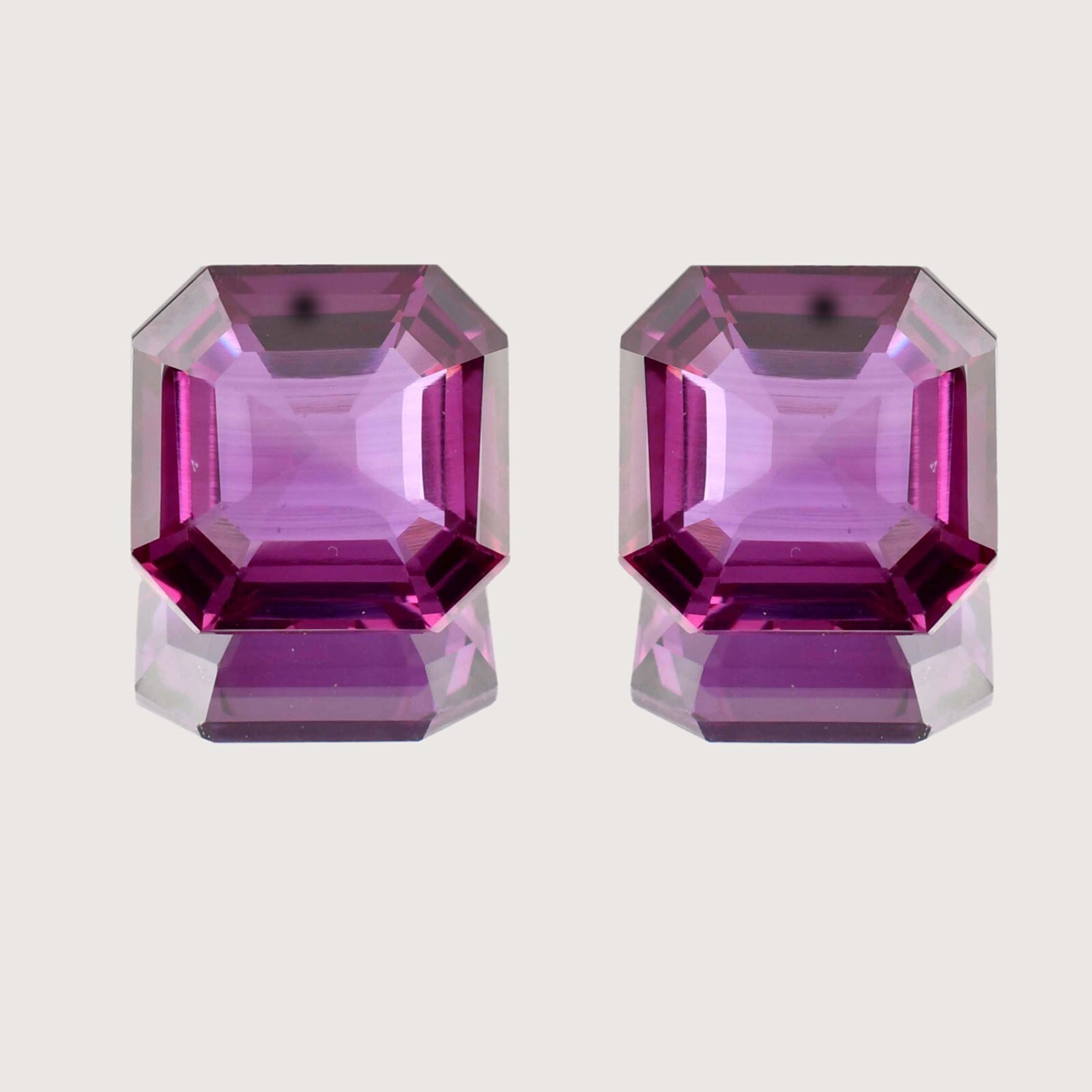 1 Pair 14 x 14 MM Flawless Natural Color Change Alexandrite Gems GIT Certified