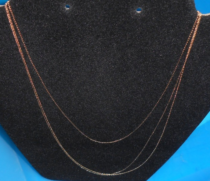 14KT LOT OF 3 DELICATE NECKLACES (2) 20″ and (1) 15.5″ – 1.73 GRAMS