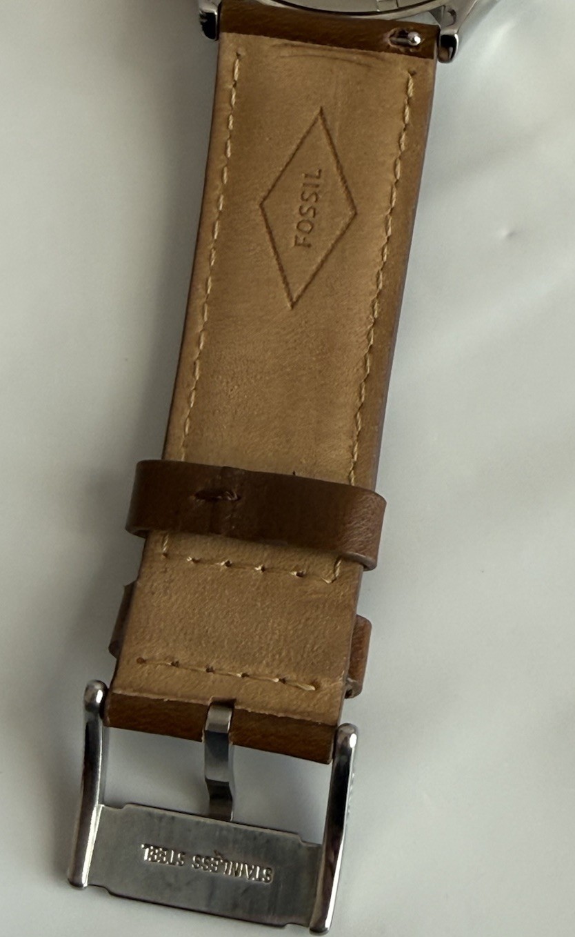 Men’s Fossil Fenmore Brown All Stainless Steel Watch w/Ivory Dial Needs Battery