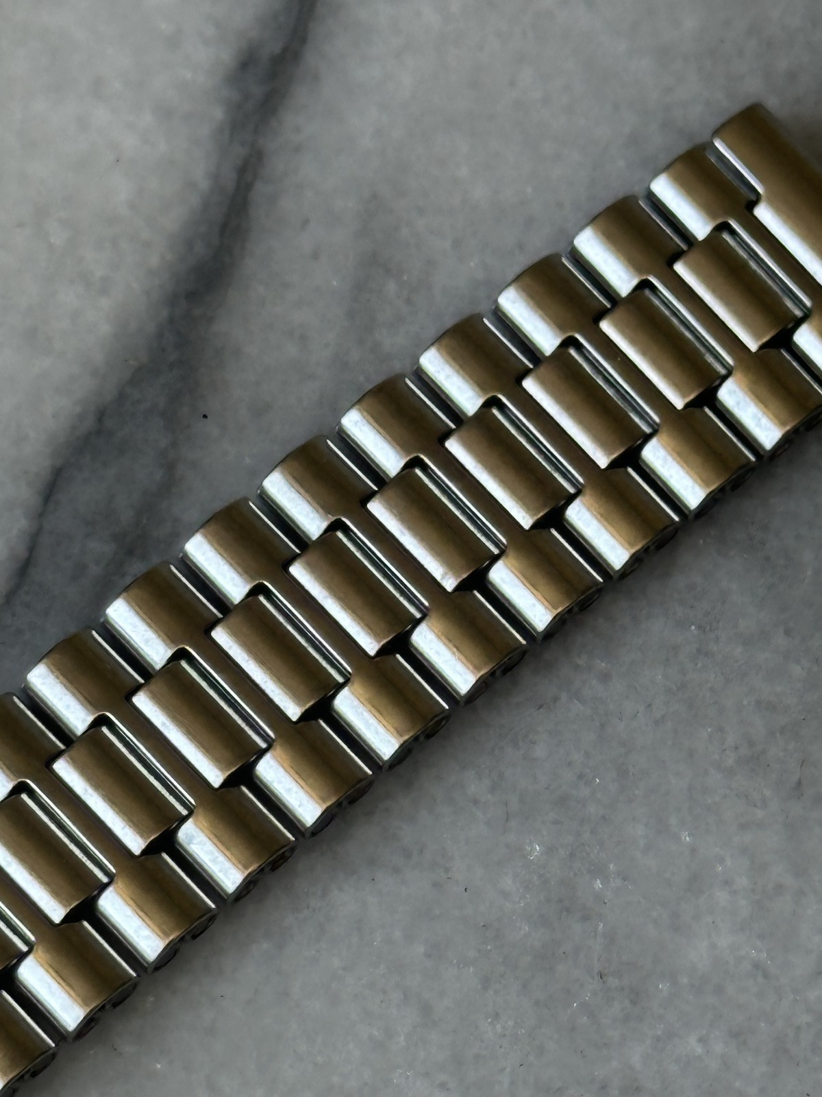 Bracelet de montre vintage en acier inoxydable de style jubilé