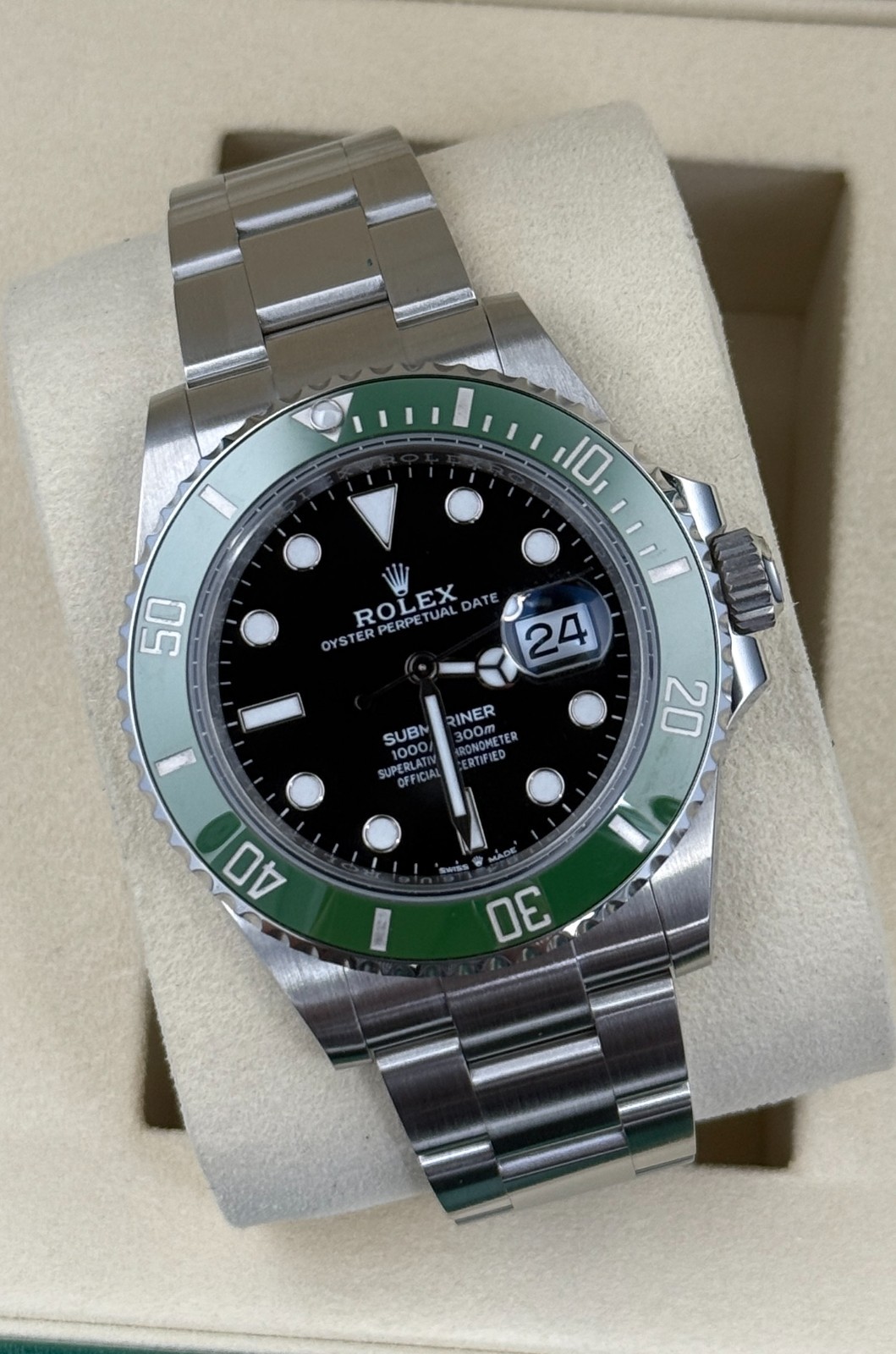 Rolex Submariner “Starbucks” 126610LV Black Dial 41MM Men’s Watch