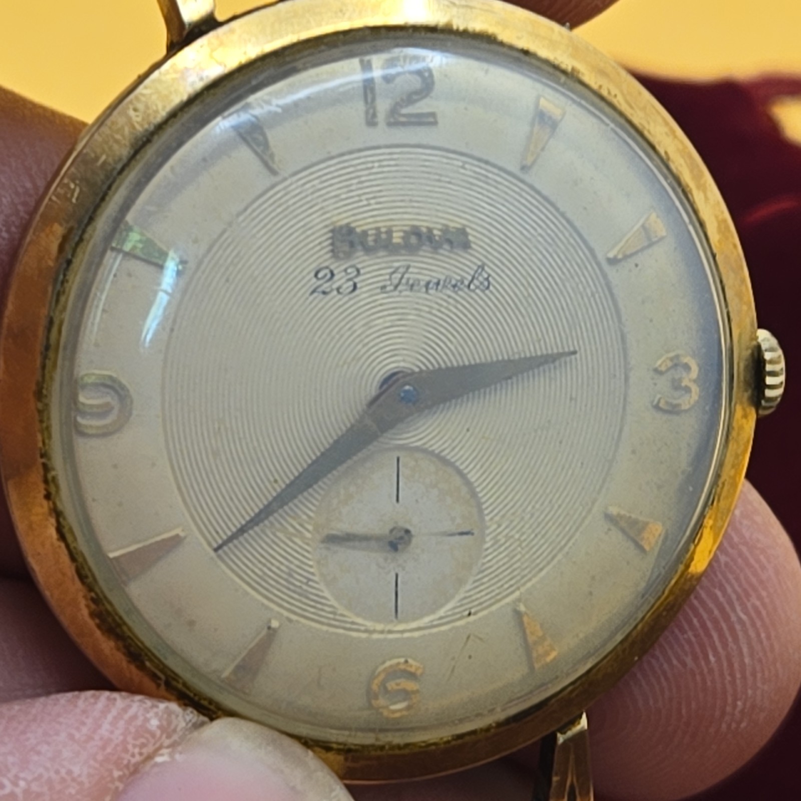 Vintage Bulova Wrist Watch Men 10K Gold Plated 23 Jewels Manual Wind up *Working