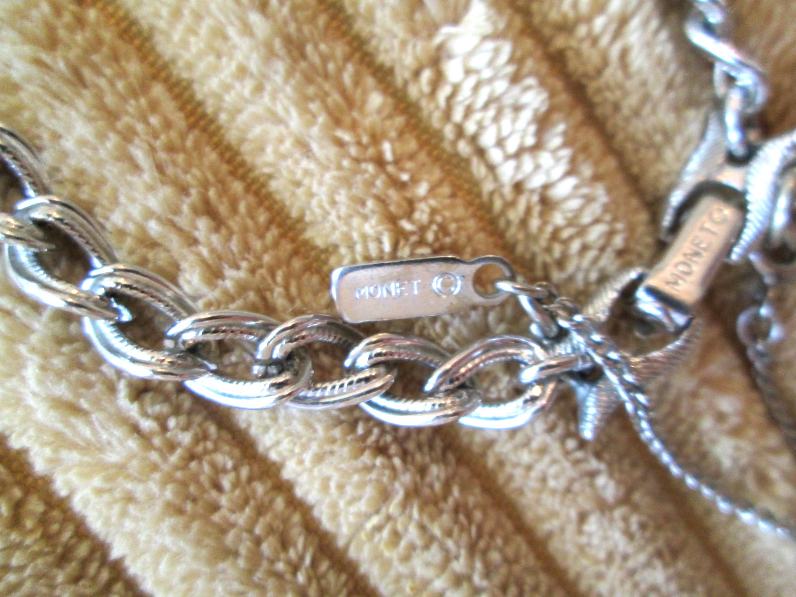 Vintage Monet Silver Tone Chain Link with Safety Chain 7″ Bracelet