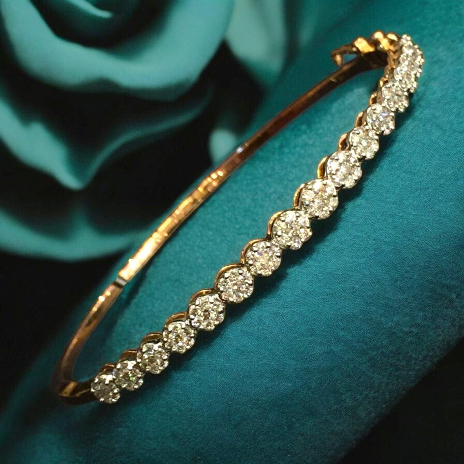 1.10 Cts Round Brilliant Cut Natural Diamonds One-Row Bracelet in 14K Rose Gold