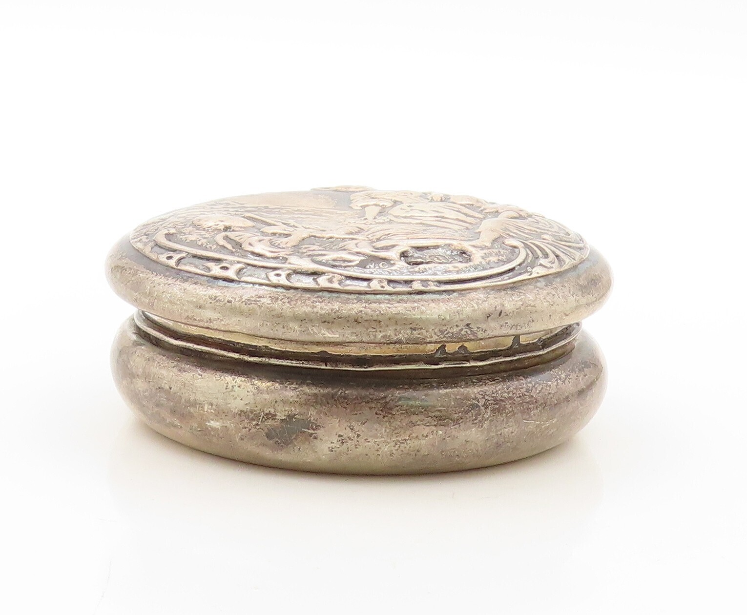 925 Sterling Silver Vintage Pill Box WC ENGLAND Antique Carved (OPENS) TR3818
